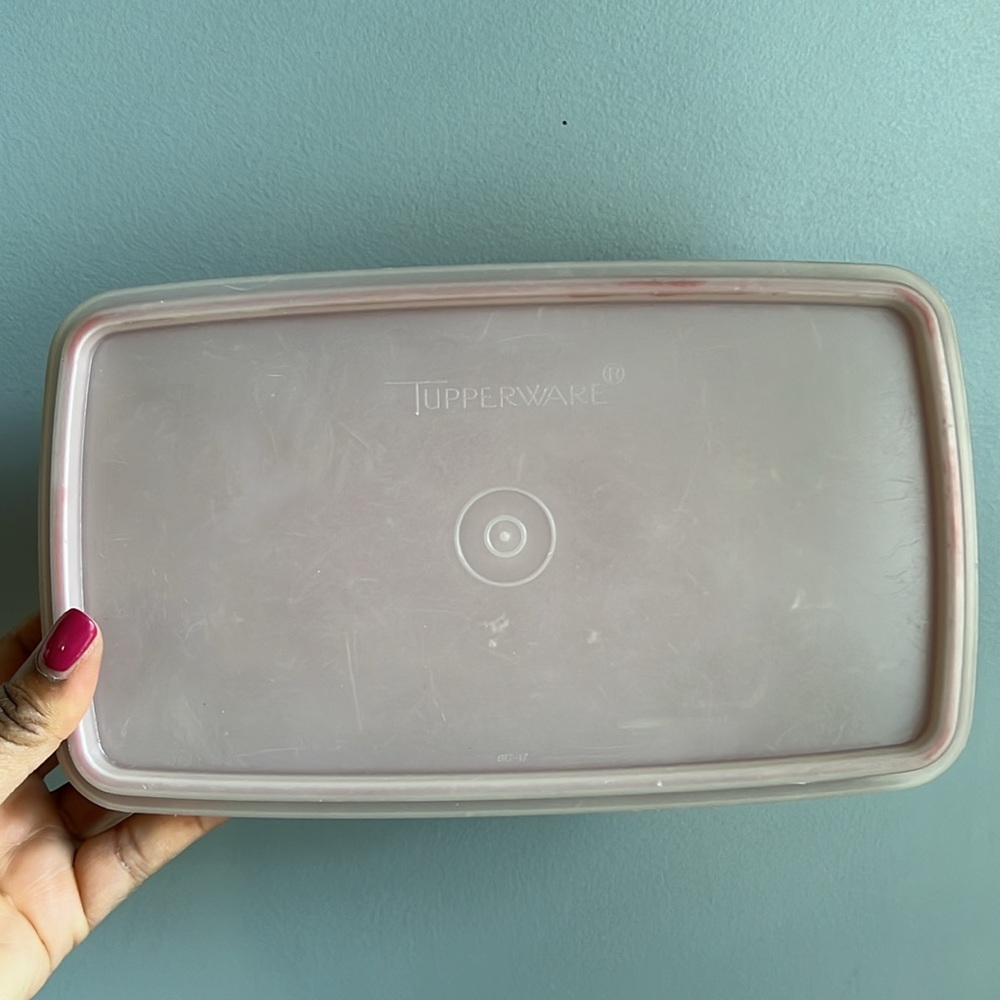 Vintage Tupperware Rectangle Storage Container and Small Snack Container Bundle - Picture 6 of 10